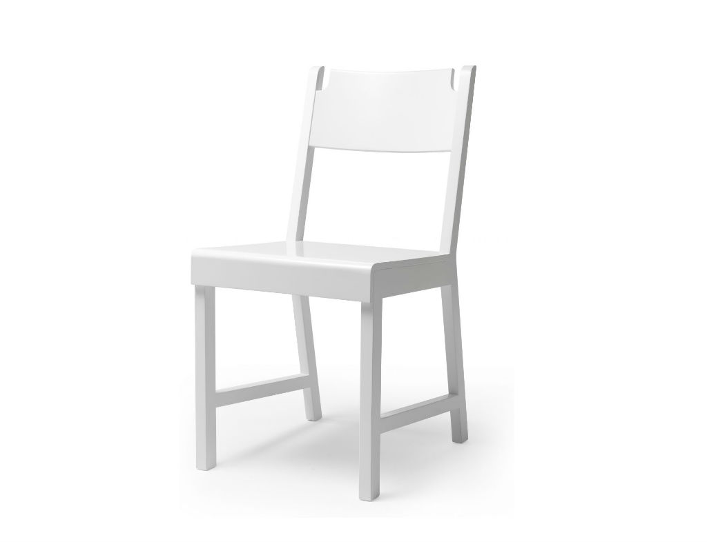 chair white